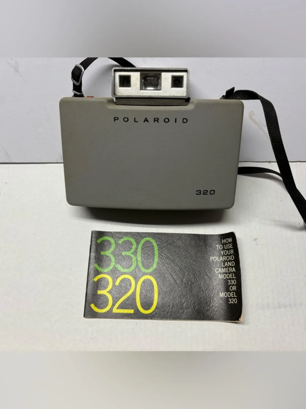 Vtg Polaroid Automatic 320 Land Camera Case Manual UNTESTED!